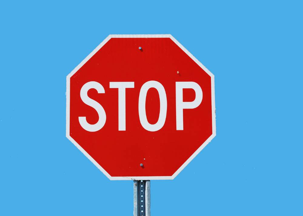 Red Means Stop: The Universal Language of Traffic Safety