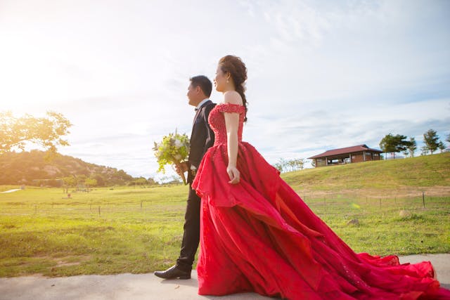 Vibrant Vows: Exploring Unconventional Wedding Dress Hues