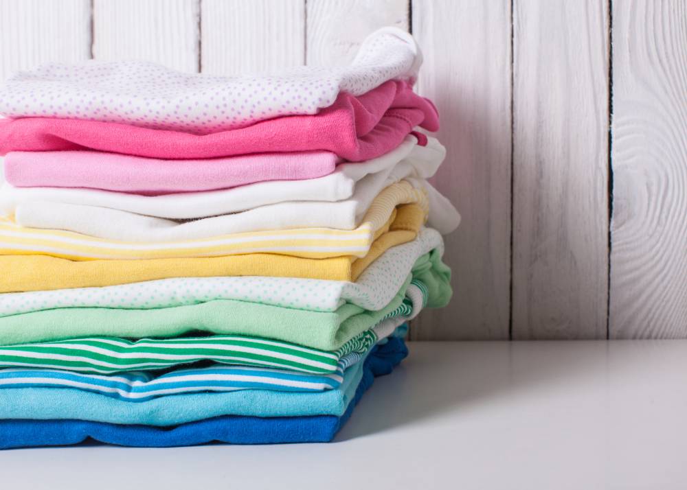 The Role of Color in Fashion: Trends and Timeless Combinations